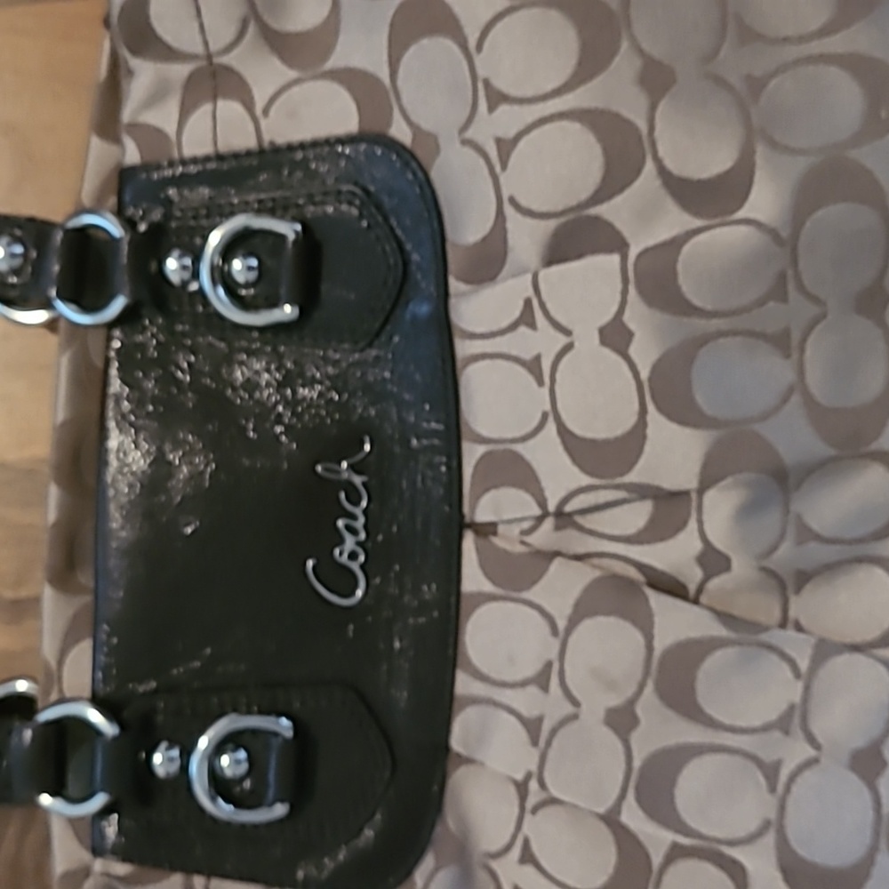 Coach handbag - Picture 2 of 3